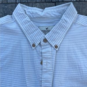 AEO Men’s Button Down Dress Shirt